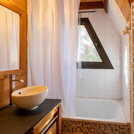 Holiday home Des Pyramides Les Angles (Pyrenees-Orientales)